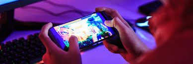 LOL女神mayumi被中国打野拿下，两人晒亲密合照，网友羡慕哭了_Spica_职业_原因